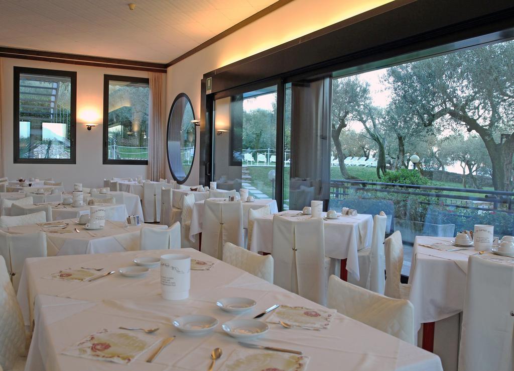 Appartamento Ideal Sirmione Dış mekan fotoğraf